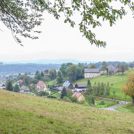 Charming Holiday Home In Hohnstein Ot Lohsdorf Экстерьер фото