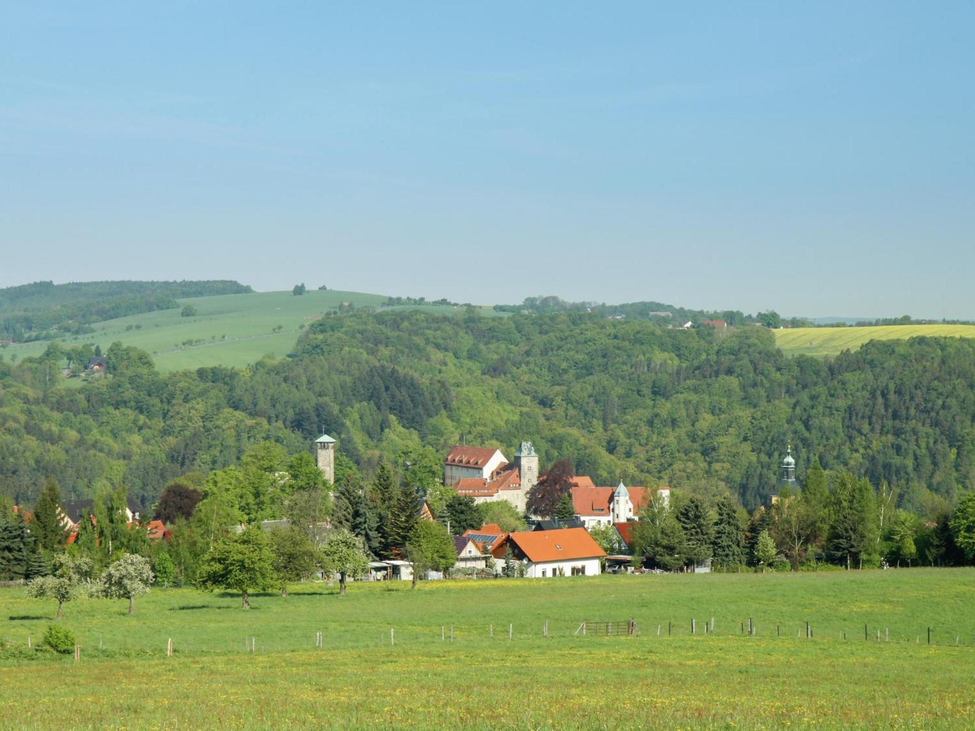 Charming Holiday Home In Hohnstein Ot Lohsdorf Экстерьер фото